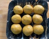 A picture of step 6 of Besan ladoo with Desi khaand.