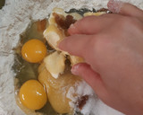 Foto del paso 1 de la receta: Rosca de Pascua rellena con dulce de leche y trenzada 🐰