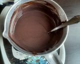 عکس مرحله 2 از دستور کیک یخچالی