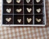 Foto langkah ke 4 dari resep Fudgy Brownies.