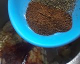 A picture of step 1 of Kaleji Gurda Masala.