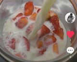 Foto langkah ke 1 dari resep Overnight oats #2 (Strawberry).