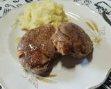 Foto del paso 3 de la receta: Postas de lomo a la pimienta