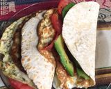 Foto del paso 5 de la receta: Rapiditas 🌮 palta & tomate 🍅🥑