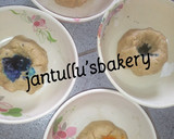 A picture of step 5 of Colourful twisted cookies.