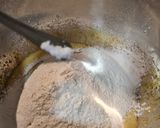 Foto del paso 5 de la receta Bizcocho de turrón de chocolate