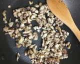 Foto del paso 1 de la receta: Croquetas de shiitake
