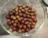Foto del paso 6 de la receta: Aceitunas de mesa en salmuera con aliño casero