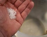 Foto del paso 3 de la receta: Tortillón Racinguista y salsa blanca verdolaga