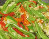 Foto del paso 4 de la receta: Atún con tomate y pimientos
