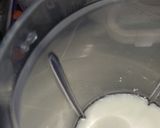 A picture of step 2 of Mango Lassi.