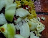 Foto langkah ke 1 dari resep Seafood Campur Bumbu Singapur.