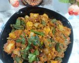 A picture of step 8 of Achary masala ladyfingers potato.