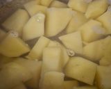 Foto langkah ke 1 dari resep Mashed Potato.