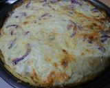 Foto del paso 3 de la receta: Tarta de cebollas y queso con masa de harina de maíz🌽