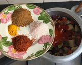 A picture of step 3 of One Pot Pav Bhaji.