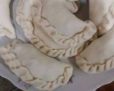 Foto del paso 7 de la receta: Tapas de empanadas/empanadas de vigilia (semi hojaldradas)