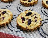Foto del paso 5 de la receta: 🥥🍌Galletitas de harina de coco, banana y cranberries 🥥#Singluten 🥥 Naturalmente endulzadas 🍌🥥