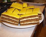 Sárga-barna mézes recept fázis 5 fotója