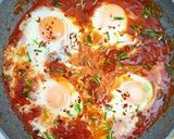 A picture of step 3 of Baked egg with red sauce.