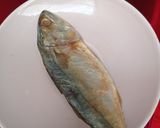 Foto langkah ke 1 dari resep Tumis Ikan Asin peda.