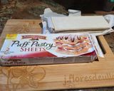 Foto del paso 2 de la receta: Pastelitos con guayaba y queso crema