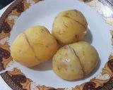 Foto langkah ke 2 dari resep 53. Creamy Mashed Potato.