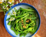 Hình bước làm 2 của món Bông Bí Xào Tỏi Chay