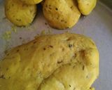 A picture of step 1 of Masala Khakhra.