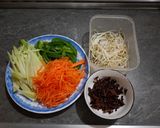 Hình bước làm 2 của món Miến xào chay
