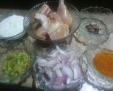 A picture of step 1 of Chicken qorma.