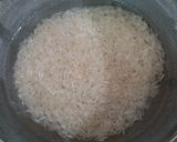 A picture of step 2 of Prawn Pulao.