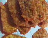 Foto langkah ke 3 dari resep Tempe tahu goreng bumbu kuning.