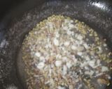 A picture of step 3 of Masala bhindi.