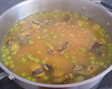 Foto del paso 5 de la receta: Arroz integral de cigalitas con fondo de restos pescado asado
