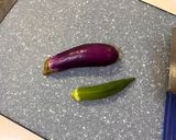 秋茄蒜香鮪魚紅醬天使麵的食譜步驟1照片