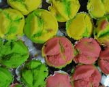 Foto langkah ke 6 dari resep Roti Kukus Rainbow.