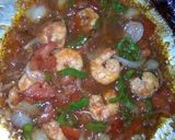 A picture of step 4 of Prawns spaghetti.