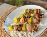 Foto del paso 5 de la receta: Brochetas de salmón fresco con piña y verduritas