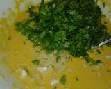 A picture of step 4 of Bhajia.