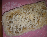 Foto langkah ke 5 dari resep Garlic Cheese Bread.