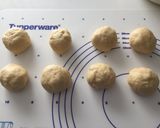 Vendégváró sós kifli recept fázis 3 fotója