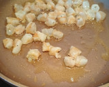 Foto del paso 6 de la receta: Sopa de arroz con langostinos y brocheta de rape
