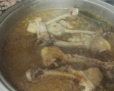 Foto del paso 3 de la receta: Muslos de pollo con salsa de setas