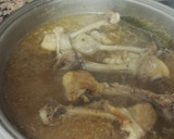 Foto del paso 3 de la receta: Muslos de pollo con salsa de setas