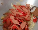 Foto langkah ke 3 dari resep Tumis Sayur Sosis.