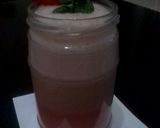 Foto langkah ke 3 dari resep Berry's milk shake sederhana.