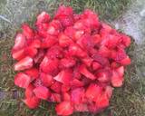 Homemade strawberry jam recipe step 1 photo