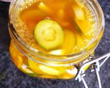 Une image de l'étape 3 de Pickles de courgette aigre-doux au curry.