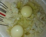 A picture of step 3 of Mashed potato masa.